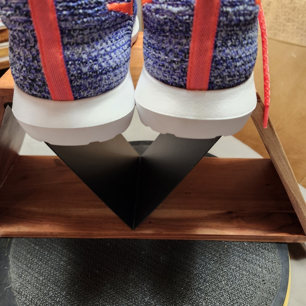 Nike Flyknit Rosherun Persian Violet / Hot Lava Mens Size 10.5 - Picture 5 of 15